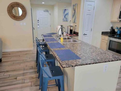 3BR 3BA Corner-Unit with 2 Ocean Front Master Suites