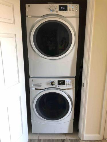 3BR 3BA Corner-Unit with 2 Ocean Front Master Suites