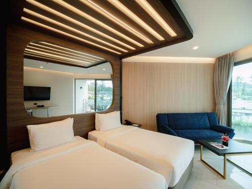 room detail thumbnail 0