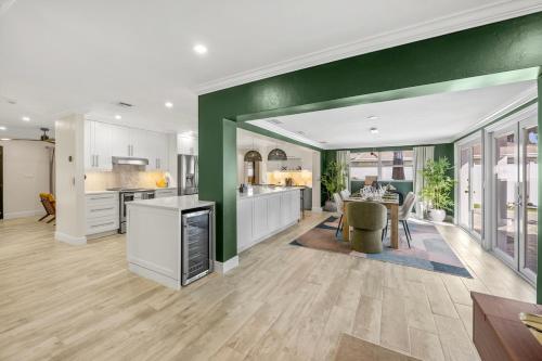 Resort Villa! Heated Pool with Golf plus Firepit and Turf Sports