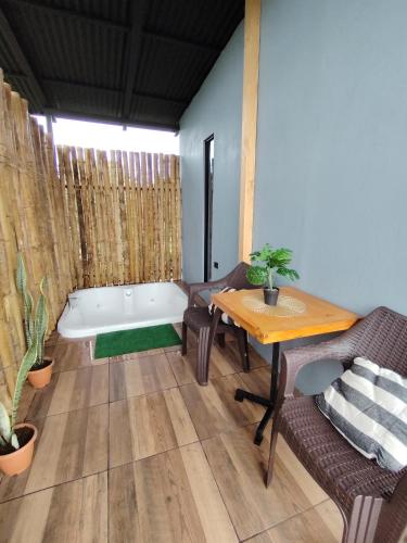 Arenal Tiny Lodge #1 in Fortuna