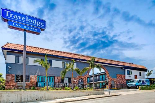 Travelodge by Wyndham LAX