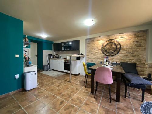 Apartments Peki Radovici in Milovici