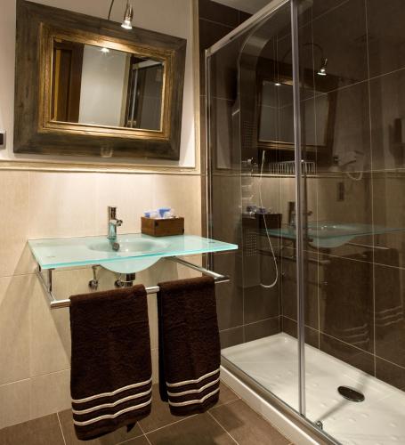 Hostal Raices