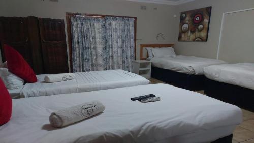 2 twin beds