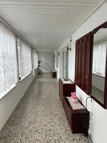 Näkymä ulkoa, Cheap Outlet Center Apartment with Garden in Parndorf