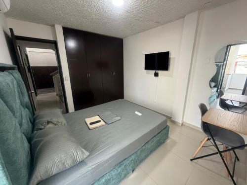 Hermosa habitación a una cuadra del Ventura Plaza 4