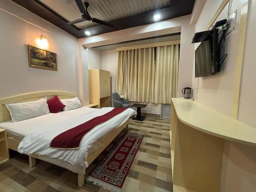 Hotel Aarti Darshan in Laljiwala Kolónia