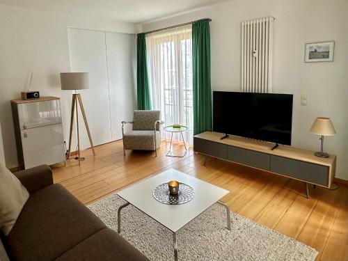 Kaiservillen Heringsdorf - Ferienwohnung mit 1 Schlafzimmer und Balkon D112 in Heringsdorf, Deutschland