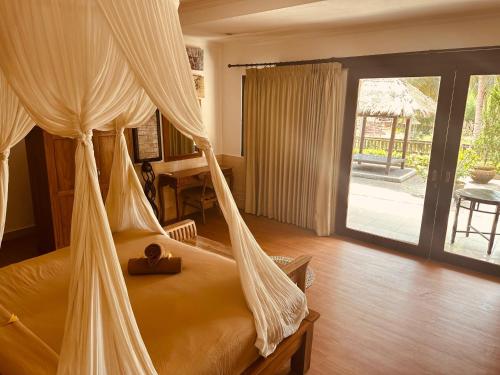 Junjungan Suite Villa Room Type - Standard Double Room