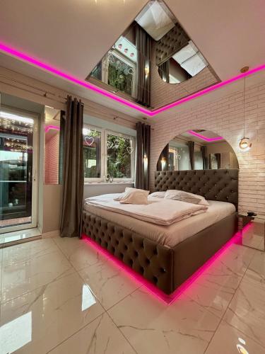 Apartament "Love Island" Jacuzzi SPA z dużą wanną z hydromasażem dla Dwojga