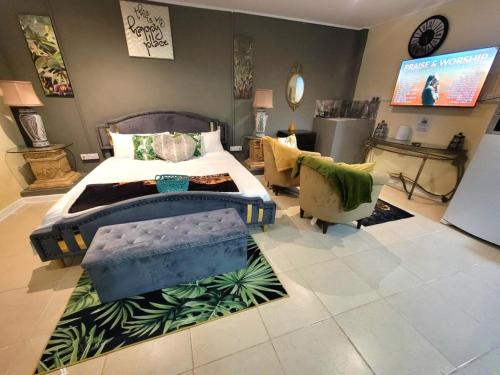 Comfort Suites - Studio One in Čoiseula