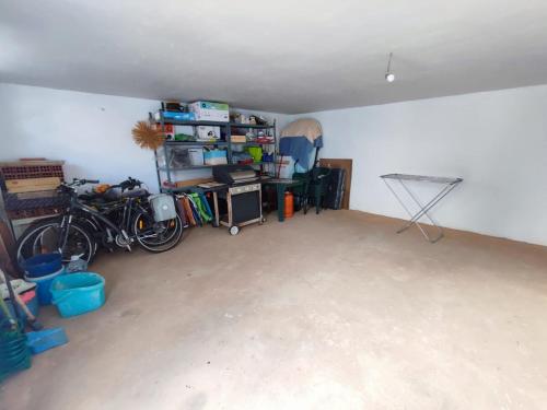 One-Bedroom House image 10