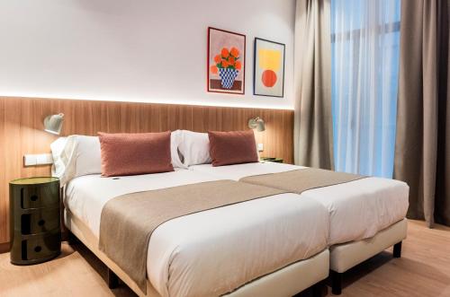 Hotel California - image 3