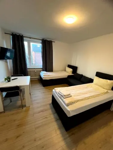3-Zimmer Monteurwohnung mit Balkon in Neumünster, Deutschland