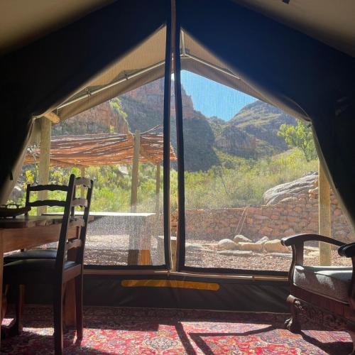 BaliesGat Accommodation and Camping in Citrusdal