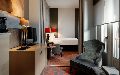 Junior Suite image 5