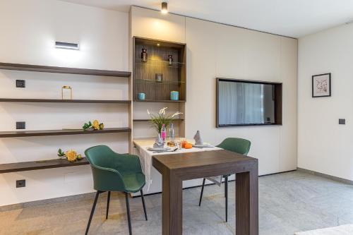 ICON H Lugano - Luxury Suites & Apartments Room Type - Studio with Balcony 7