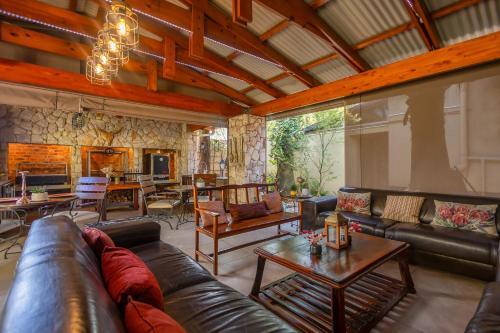 Restaurant, Afrique Boutique Hotel O R Tambo Boksburg in Boksburg