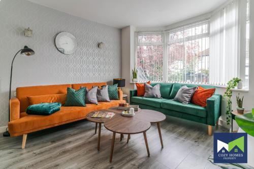 Spacious and Comfortable 5 Bedroom, 2 Bathroom Home with POOL TABLE, perfect for Contractors, NEC and Families, Birmingham (fotografie 8)