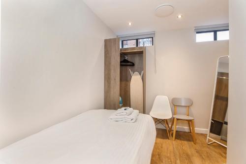 City Apartments - Monkbar Mews - image 13