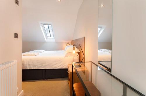 City Apartments - Monkbar Mews - image 11