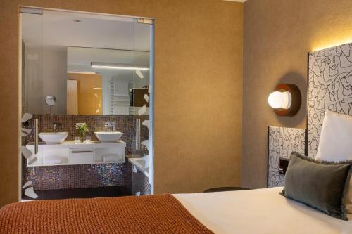 Hotel D - Design Hotel - image 10