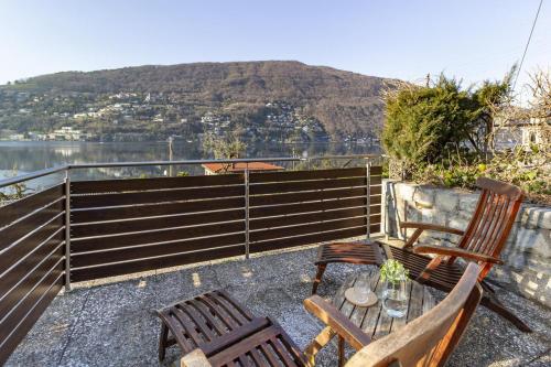 Oprema, Elegant, Lugano Lake View, pool and private parking in Brusino Arsizio