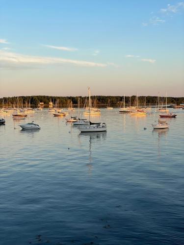 Groovy escape steps from the beach, a must sea! Groovy escape steps from the beach, a must sea!