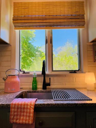 Groovy escape steps from the beach, a must sea! Groovy escape steps from the beach, a must sea!