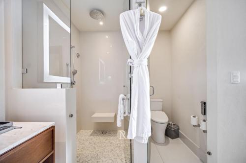 Three Bdr Ocean Front Lockoff - Villa La Valencia in Cabo San Lucas, Mexico