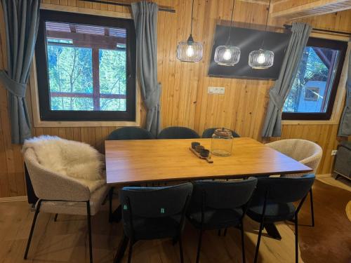 Mountain Mia Mountain Mia