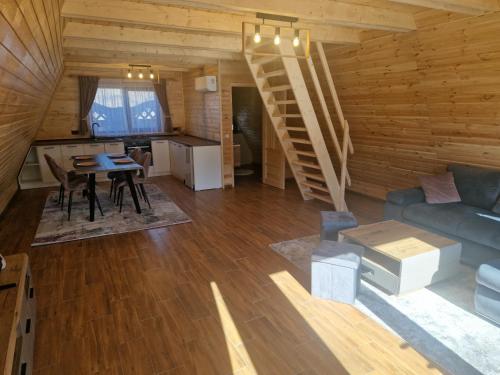 . GOLD A-frame Peștera Urșilor