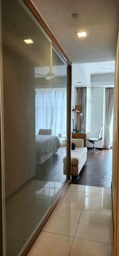 COZY SUPER KING BED STUDIO walking to PETRONAS KLCC by Zen Glo, Kuala Lumpur (photo 9)