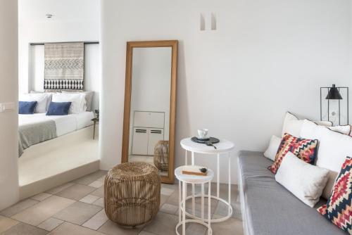 Porto Fira Suites - image 2