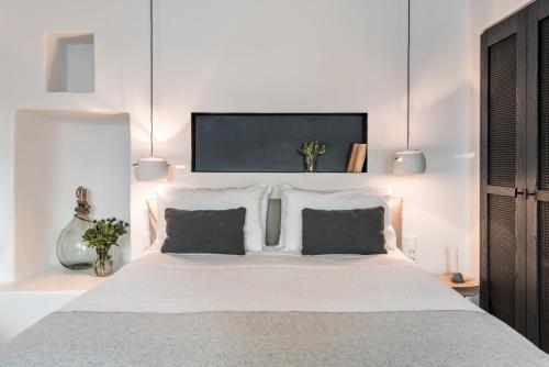 Porto Fira Suites - image 14