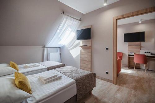 Hotel Stok - image 4