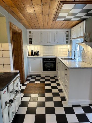 Amazing house from 1860 in central Sigtuna in ซิกทุนนา