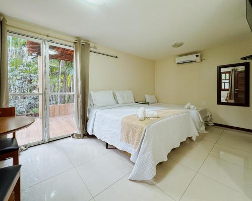 Superior Triple Room image 9