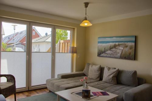 Inselblume 06 - Ferienwohnung mit Kamin an der Reiterkoppel in Neue Tiefe Fehmarn, Deutschland