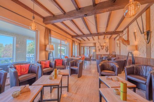 Hotel Hotleu - image 13