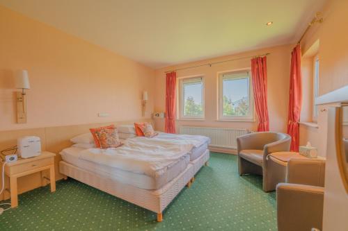 Hotel Hotleu - image 10