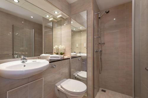 Glasgow City Flats - image 11