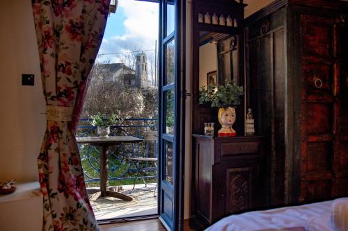 Arktouros Hotel in 모노덴드리언