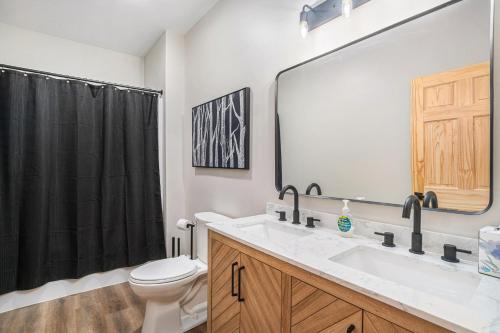 Timbertown Lodge & Lanes