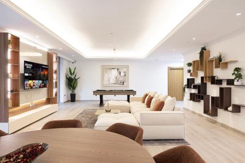 Next'Living - Luxury Private Room in a Shared Villa, Dubai (photo 4)