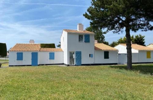 Maison 6 pers à 400 m de la plage avec wifi et piscine chauffée - Location saisonnière - Bretignolles-sur-Mer