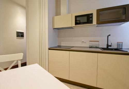 SirtHouse, Rom (Foto 8)