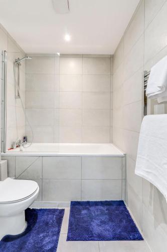 Prime location, Panoramic city views, Surround Balcony Near Train Stn - Central Luton, Luton (foto 9)