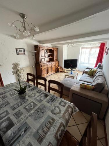 L'A2Milan, maison bourguignonne in Sainte-Sabine